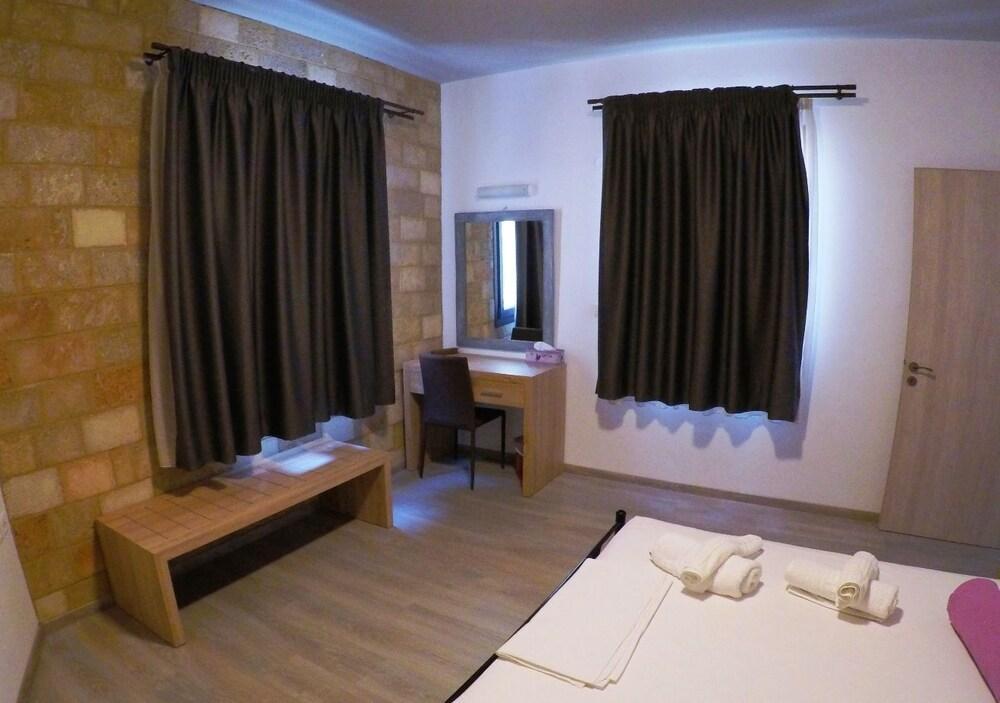 Rhodes City Mulberry Suites מראה חיצוני תמונה