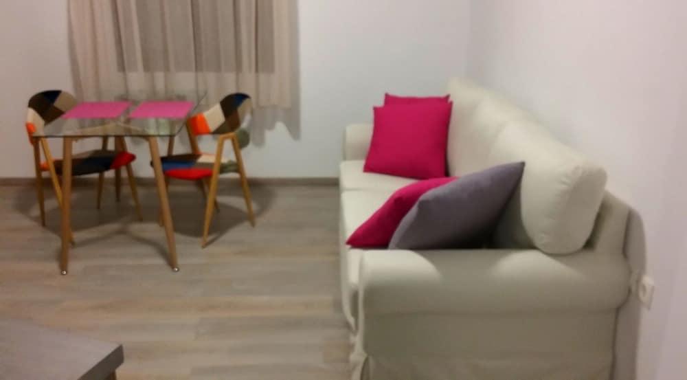 Rhodes City Mulberry Suites מראה חיצוני תמונה
