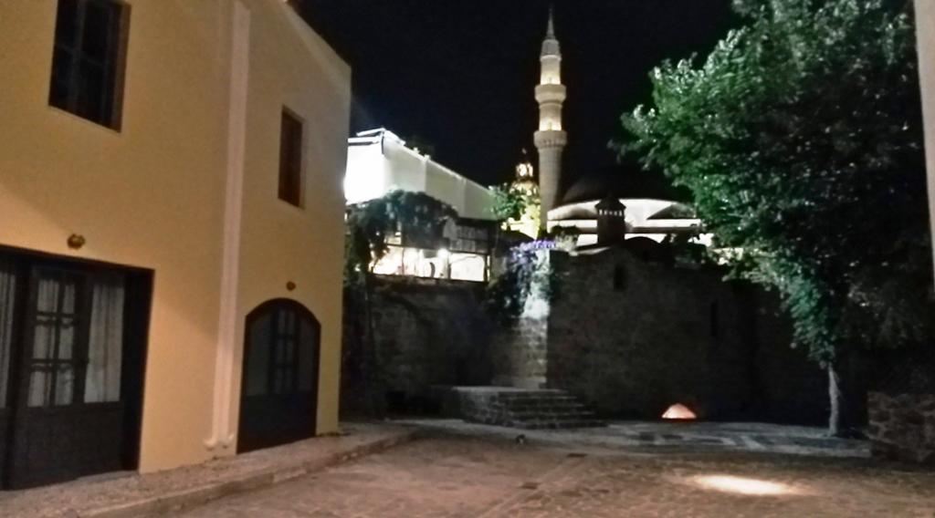 Rhodes City Mulberry Suites חדר תמונה
